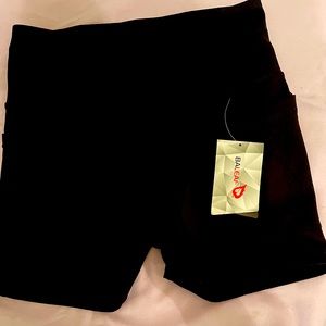 Baleaf yoga shorts